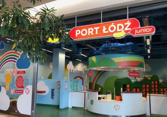 Mali inżynierowie „zwariowanych konstrukcji” w Porcie Łódź Dziecko, LIFESTYLE - Nadchodzący weekend – 20-21 maja w Porcie Łódź będzie prawdziwą gratką dla małych pasjonatów budownictwa. W tych dniach sala zabaw Centrum zamieni się w plac budowy, na którym rolę majstra, brygadzisty, inżyniera i inspektora pełnić będą dzieci.