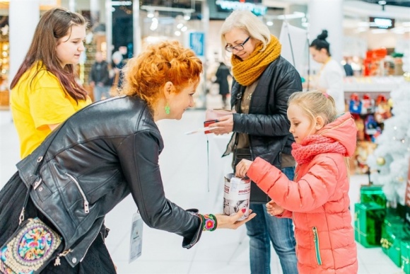 Kup i zapal świecę solidaryzując się z rodzinami, które utraciły dziecko Dziecko, LIFESTYLE - Jest jeden taki dzień w roku, który na całym świecie jednoczy rodziny doświadczone bolesną utratą dziecka.