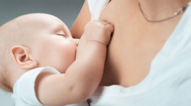 Problemy podczas karmienia piersią – dowiedz się, jak sobie z nimi radzić Dziecko, LIFESTYLE - Mleko matki to najlepszy pokarm, jaki kobieta może dać maluszkowi. Nie zawsze jednak ten sposób karmienia przychodzi z łatwością, mogą się pojawić problemy.
