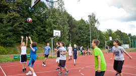 SAM ZAPRACUJ NA SWOJE WAKACJE – AKCJA TRWA