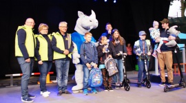 Piknik w Rewalu pełen dzieci! Dziecko, LIFESTYLE - Ponad 1500 osób bawiło się podczas pikniku rodzinnego w Rewalu zorganizowanego przez Urząd Transportu Kolejowego. Kolejny piknik już 14 lipca 2019 roku na Placu przy Al. Żeromskiego we Władysławowie.