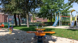 Magnolia Park ulepsza ofertę dla dzieci [ZDJECIA] Dziecko, LIFESTYLE - Największa galeria handlowa na Dolnym Śląsku jeszcze bardziej przyjazna dzieciom. W piątek przed Magnolia Park zostanie otwarty odnowiony plac zabaw dla najmłodszych.